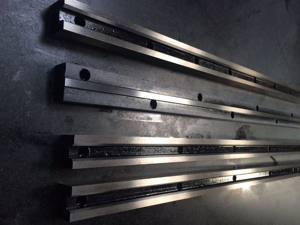 機(jī)床導(dǎo)鑲鋼軌