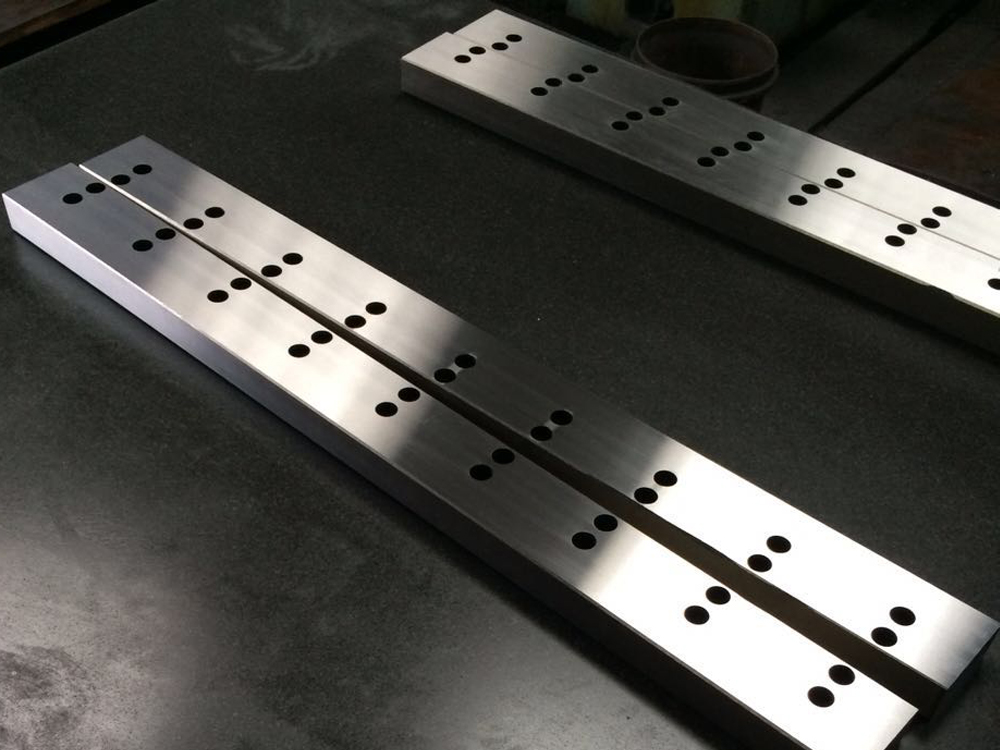 機(jī)床導(dǎo)鑲鋼軌